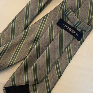 100% silk club room Elegant Striped Men's Tie in Gray and green